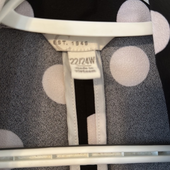 Black w/ white polka dots,light weight,adj. ruched cuffs. - Picture 3 of 4